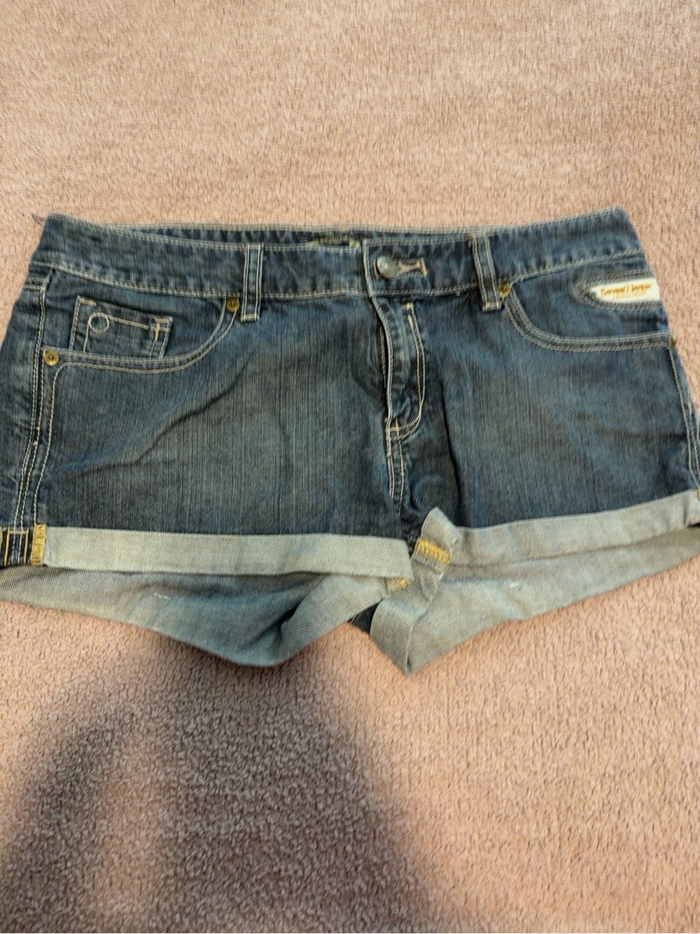 title: Seven7 Women’s Denim Cuffed Jean Shorts Size 32